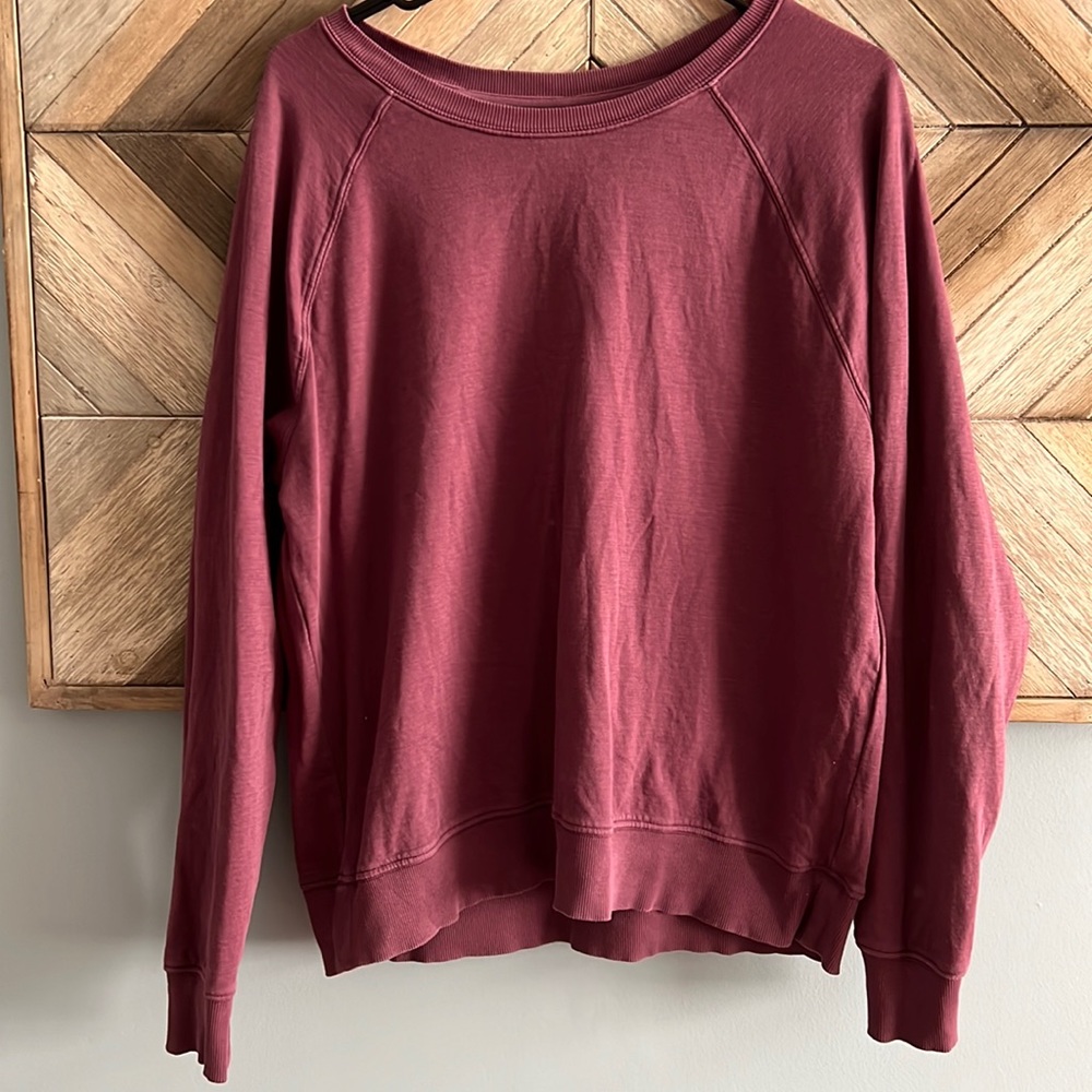Athleta top